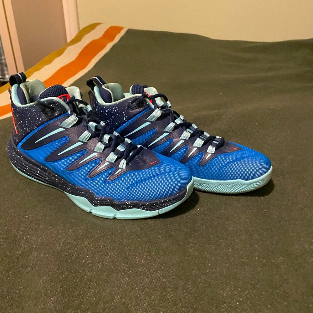 Chris Paul IX(9) Basketball Shoe